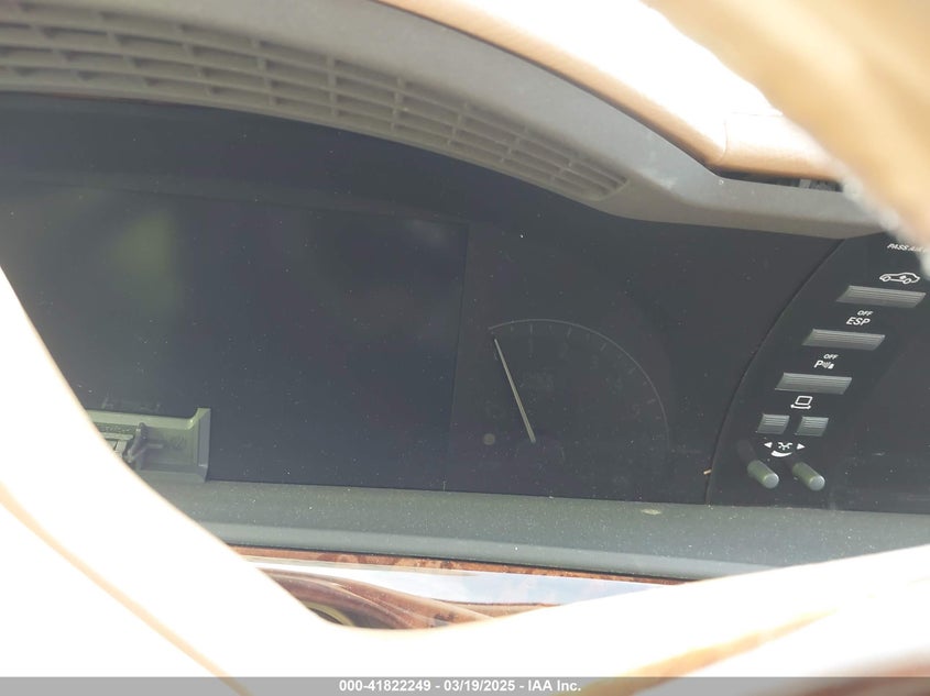 2007 MERCEDES-BENZ S 550 VIN: WDDNG71X17A026509