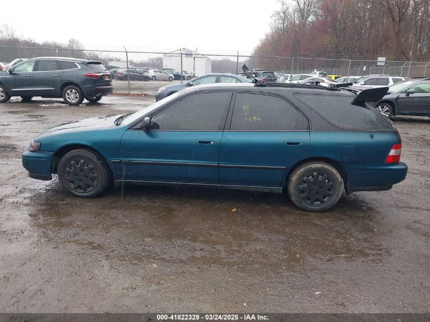 1994 Honda Accord Lx/Ex VIN: 1HGCE1826RA011488 Lot: 41822329