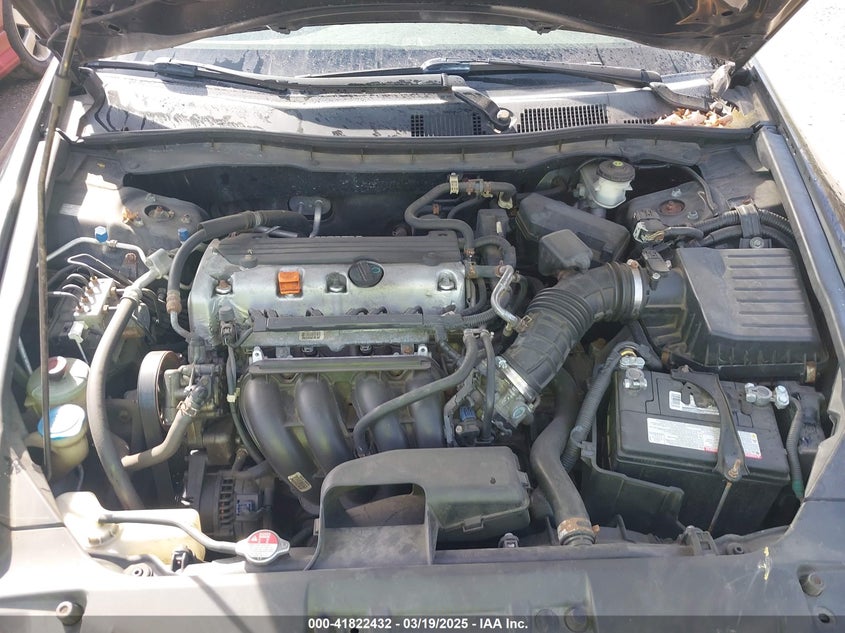 2009 HONDA ACCORD VIN: 1HGCP26329A092422