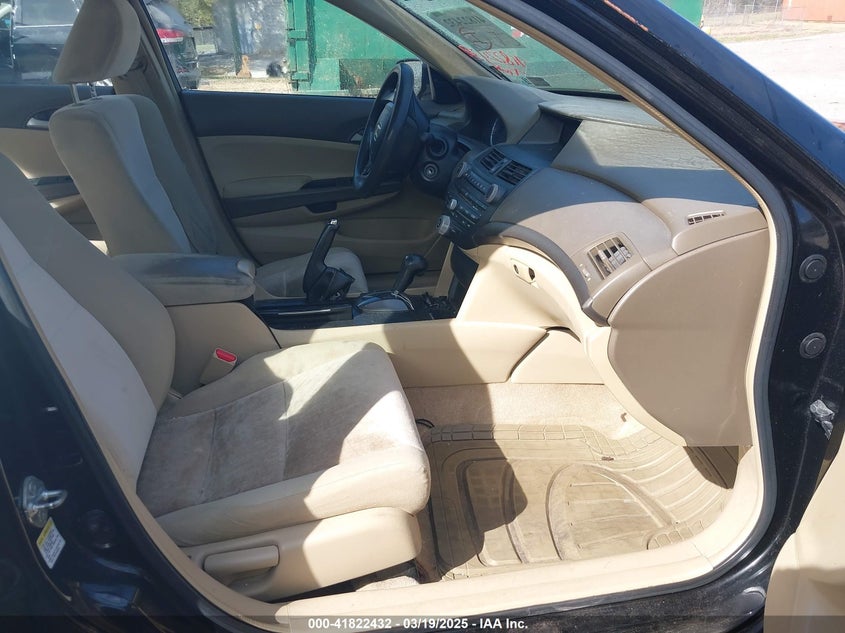 2009 HONDA ACCORD VIN: 1HGCP26329A092422