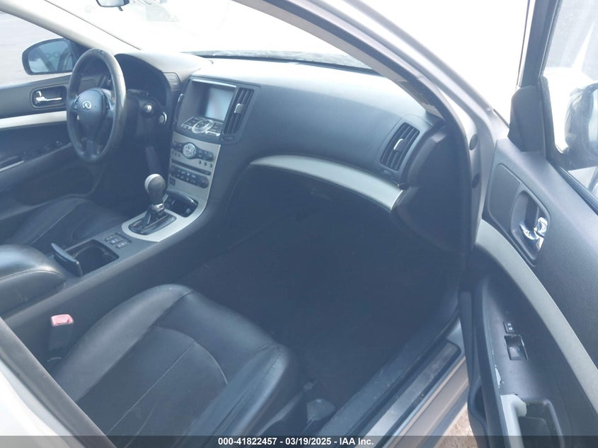 2008 INFINITI G35X VIN: JNKBV61F88M264957