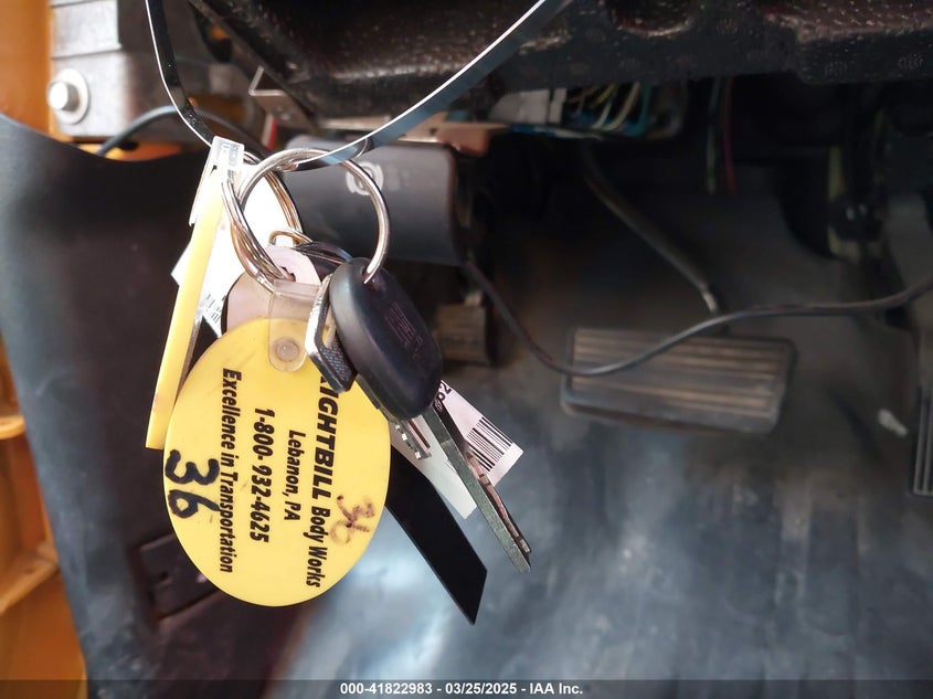 2023 Chevrolet Express Cutaway 4500 Van VIN: 1HA6GVB7XPN015174 Lot: 41822983