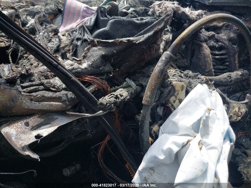 2017 GMC Yukon VIN: 1GK52AKC6HR351197 Lot: 41823017