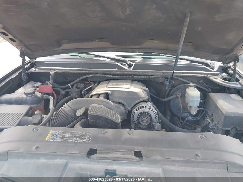 2011 Chevrolet Suburban 1500 Ls VIN: 1GNSCHE00BR172879 Lot: 41823026