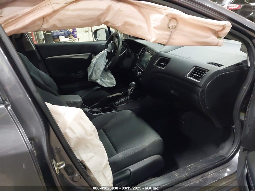 2014 HONDA CIVIC VIN: 19XFB2F82EE227900