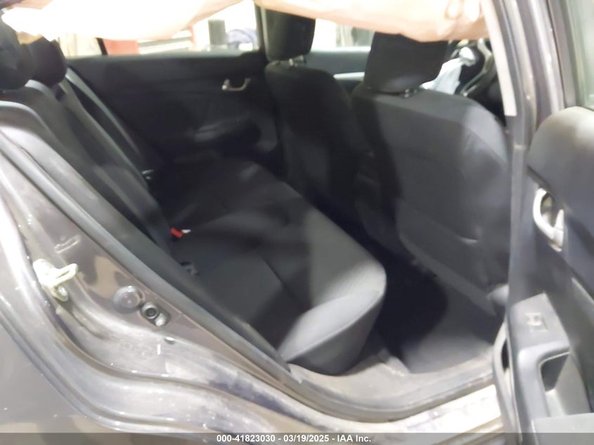 2014 HONDA CIVIC VIN: 19XFB2F82EE227900