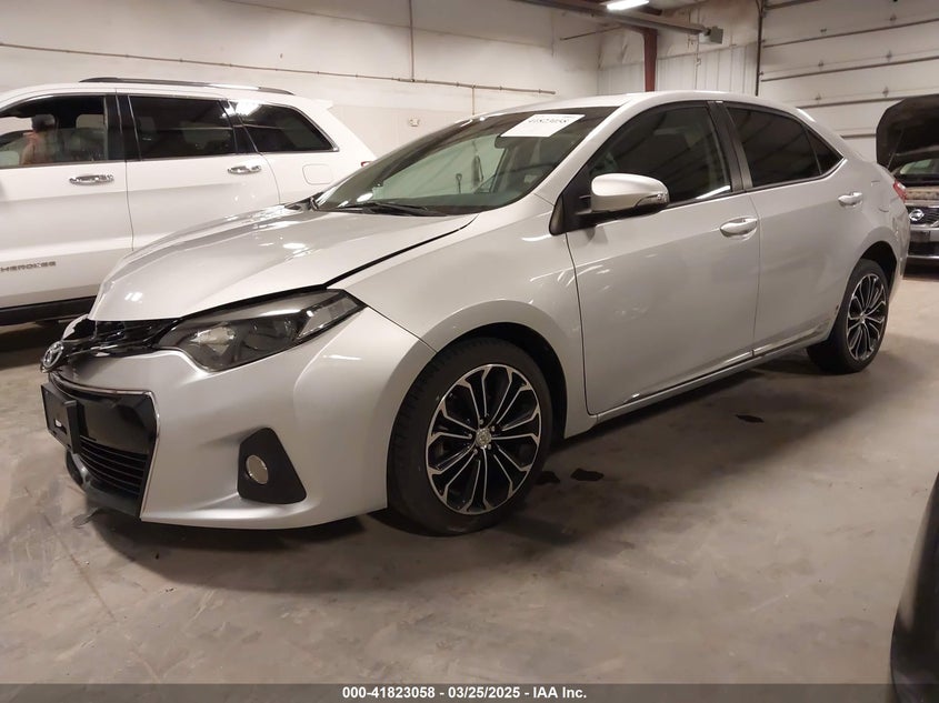 2015 TOYOTA COROLLA VIN: 5YFBURHE5FP238149