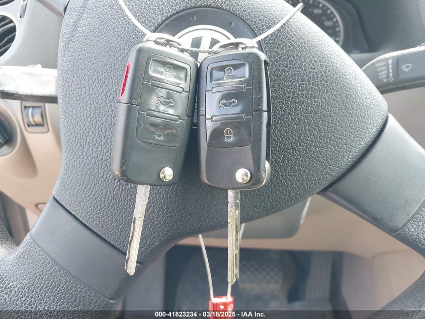 2009 Volkswagen Tiguan S VIN: WVGAV75N79W528613 Lot: 41823234