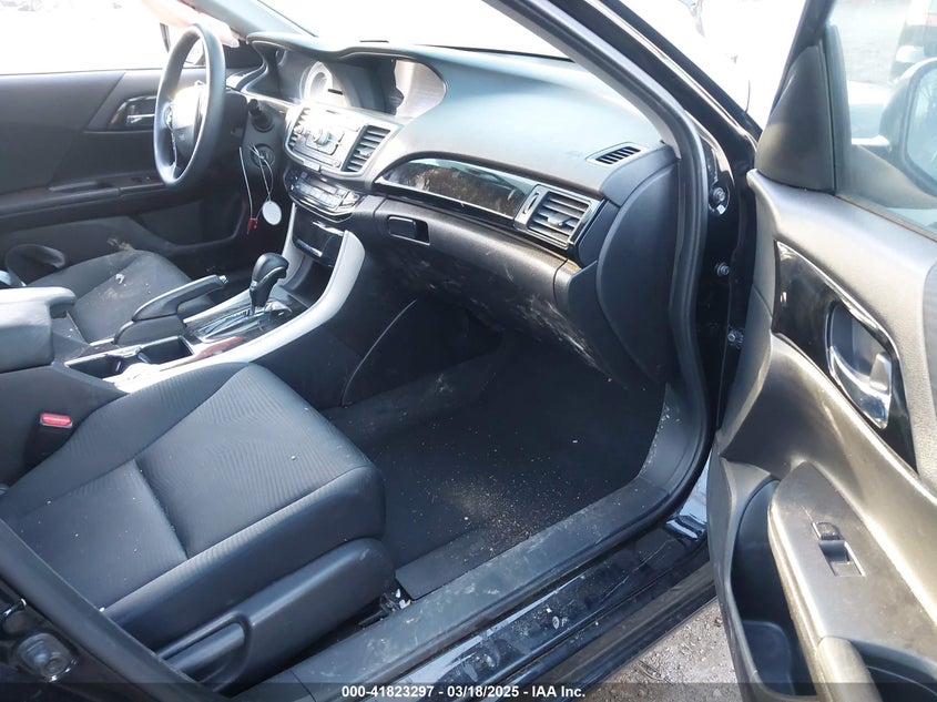 2016 HONDA ACCORD VIN: 1HGCR2F36GA005354