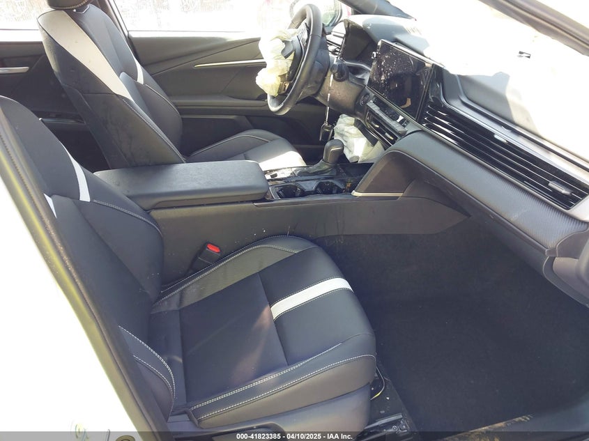 2025 TOYOTA CAMRY VIN: 4T1DAACK0SU551828