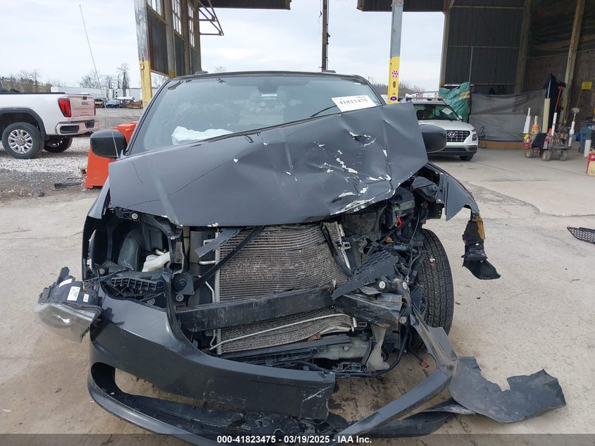 2019 DODGE GRAND CARAVAN SXT - 2C4RDGCG0KR547100