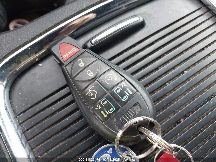 2019 DODGE GRAND CARAVAN SXT - 2C4RDGCG0KR547100