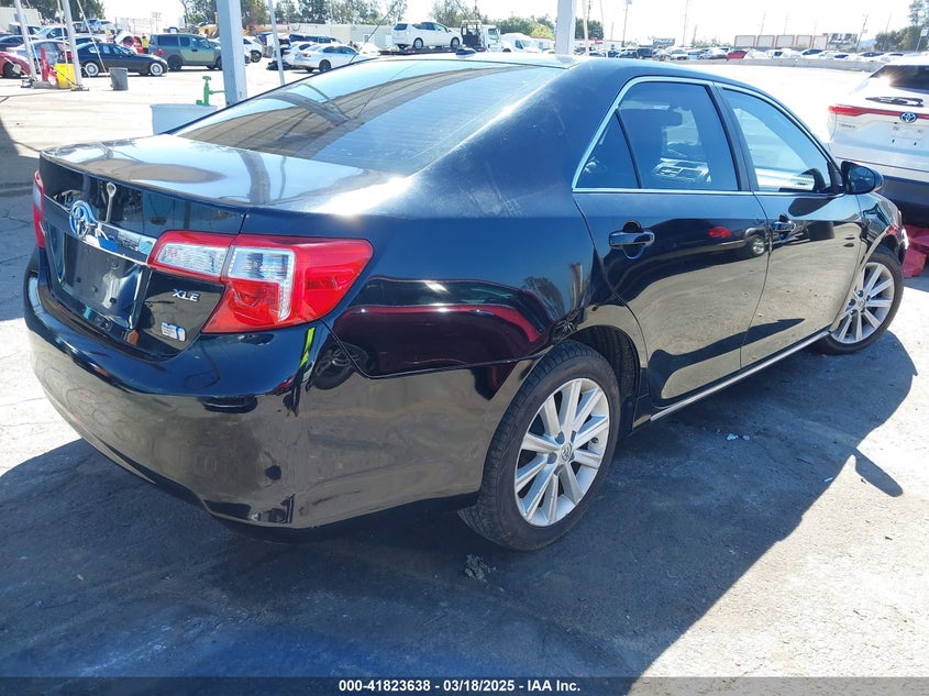 2014 TOYOTA CAMRY HYBRID VIN: 4T1BD1FK1EU127878