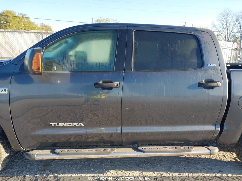 2008 Toyota Tundra Sr5 5.7L V8 VIN: 5TBDV54118S523337 Lot: 41824144