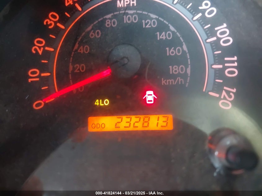 2008 Toyota Tundra Sr5 5.7L V8 VIN: 5TBDV54118S523337 Lot: 41824144