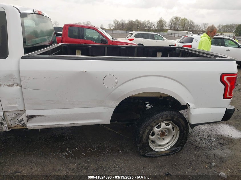 2017 FORD F-150 VIN: 1FTMF1CF7HKD62946