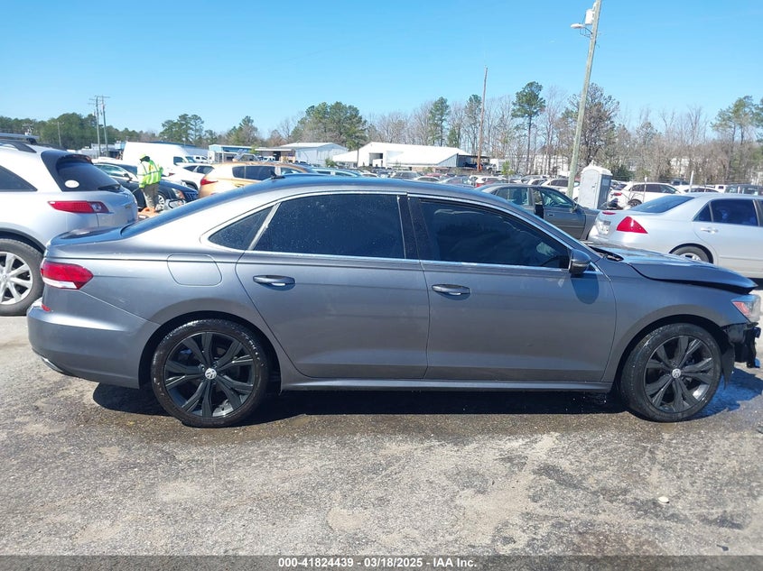 2021 VOLKSWAGEN PASSAT 2.0T SE - 1VWSA7A36MC000433