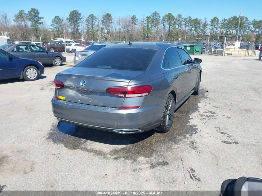 2021 VOLKSWAGEN PASSAT 2.0T SE - 1VWSA7A36MC000433