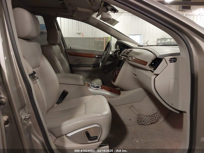 2006 MERCEDES-BENZ R 350 VIN: 4JGCB65E26A030775