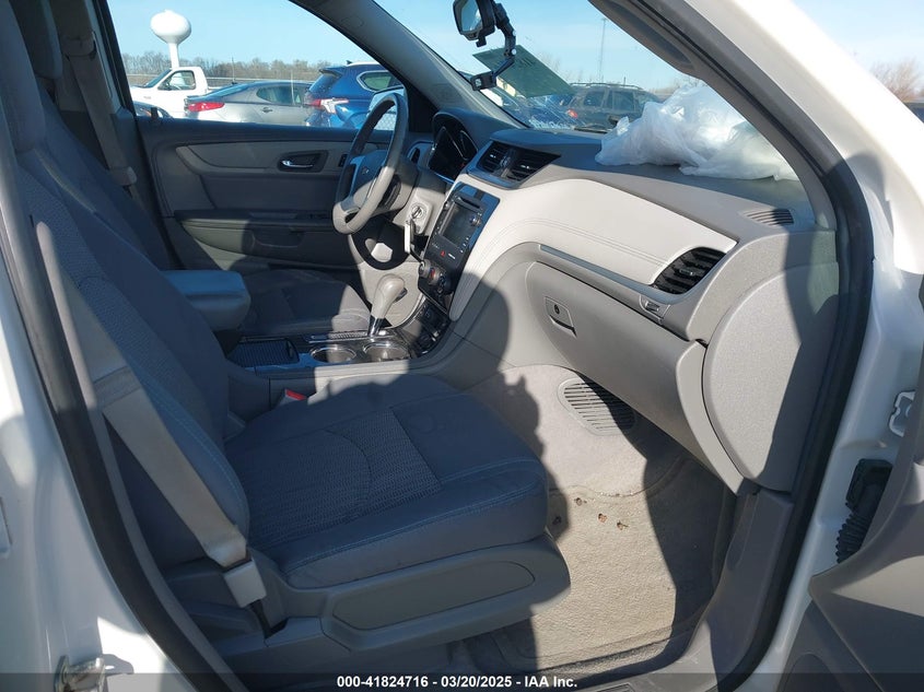 2015 CHEVROLET TRAVERSE VIN: 1GNKVGKD5FJ285226