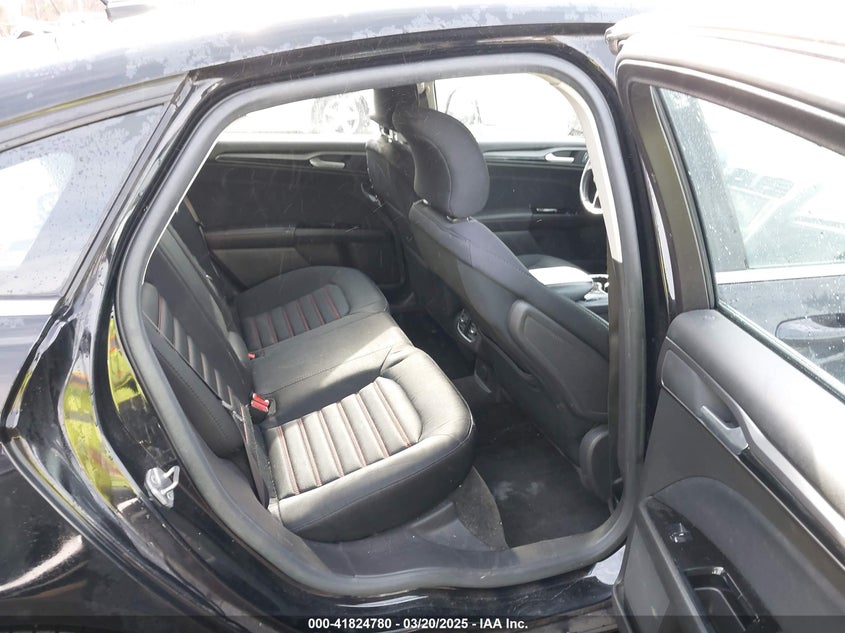 2016 FORD FUSION VIN: 3FA6P0HD3GR213666