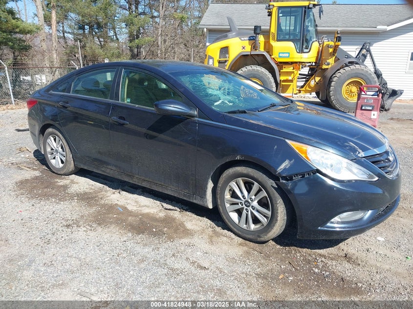 2013 HYUNDAI SONATA VIN: 5NPEB4AC1DH768062
