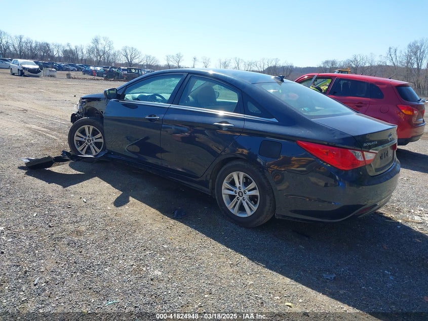 2013 HYUNDAI SONATA VIN: 5NPEB4AC1DH768062