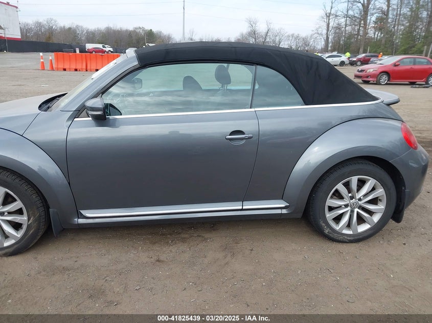 2013 VOLKSWAGEN BEETLE - 3VW5L7AT3DM813444