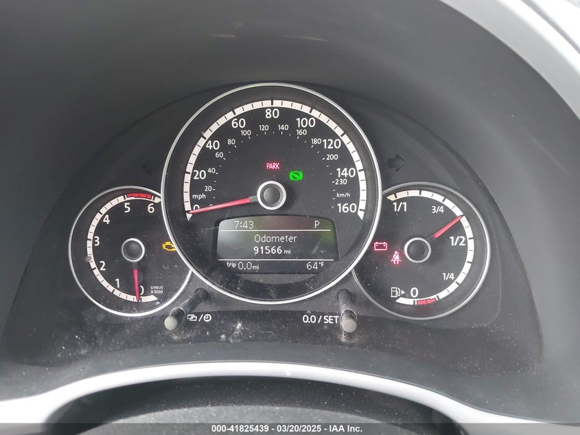 2013 VOLKSWAGEN BEETLE - 3VW5L7AT3DM813444