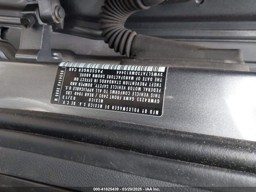 2013 VOLKSWAGEN BEETLE - 3VW5L7AT3DM813444