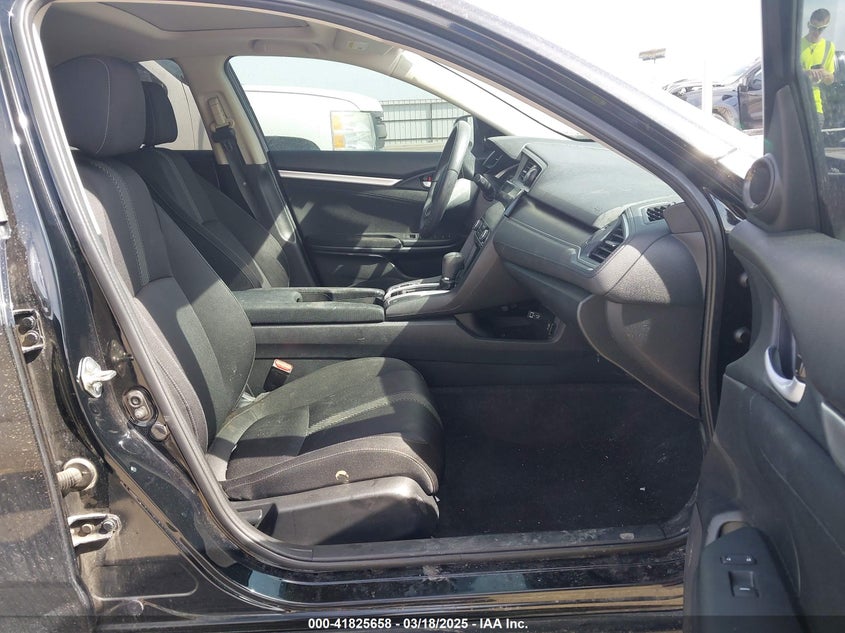 2017 HONDA CIVIC VIN: 19XFC2F7XHE031812