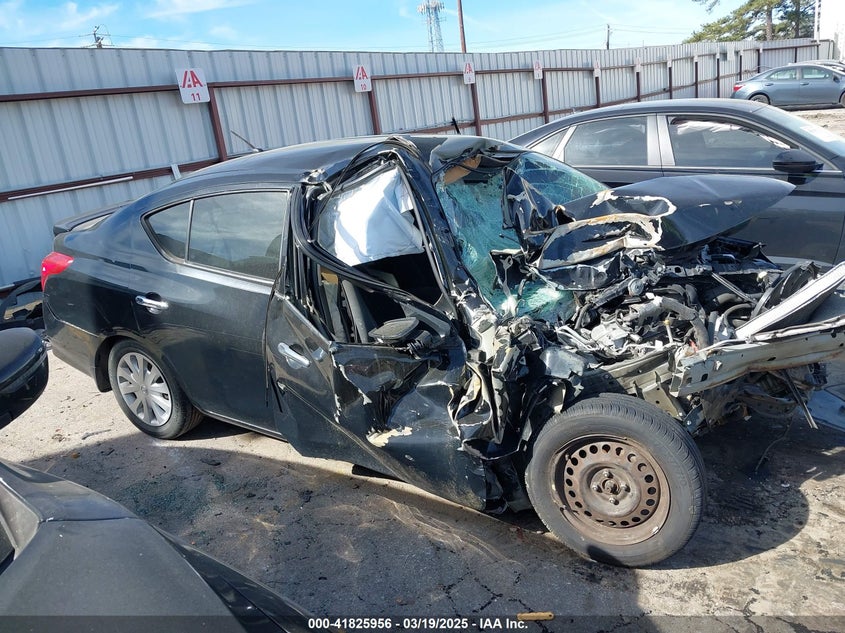 2016 NISSAN VERSA 1.6 SV - 3N1CN7AP9GL853578