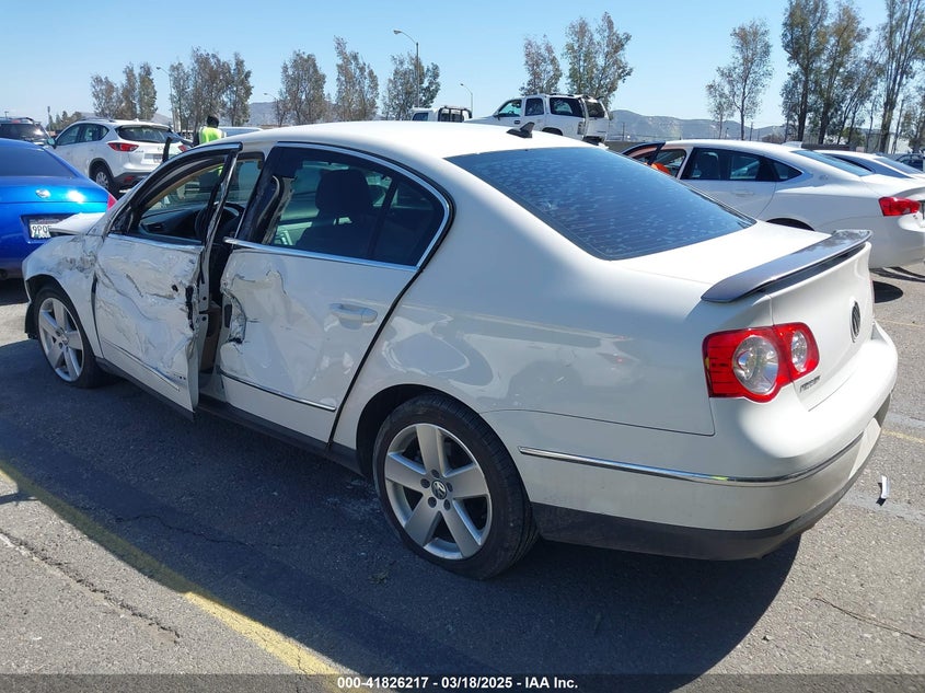 2008 VOLKSWAGEN PASSAT VIN: WVWAK73C68P060185