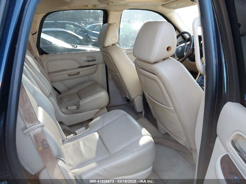 2007 Cadillac Escalade Standard VIN: 1GYFK63877R253745 Lot: 41826673