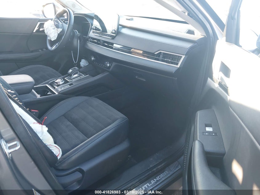 2023 MITSUBISHI OUTLANDER SE 2.5 2WD - JA4J3UA87PZ050286