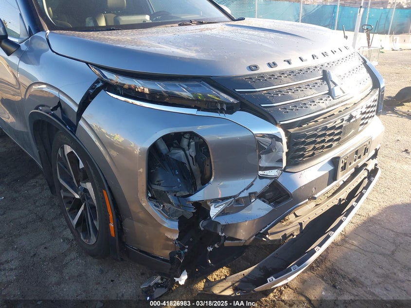 2023 MITSUBISHI OUTLANDER SE 2.5 2WD - JA4J3UA87PZ050286
