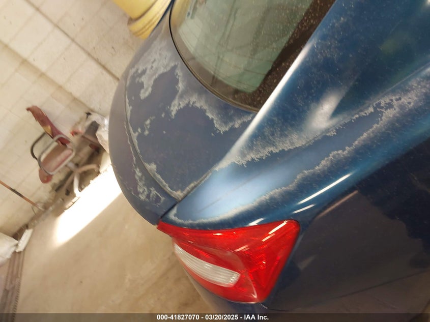 2012 HONDA CIVIC VIN: 2HGFG3B53CH524163