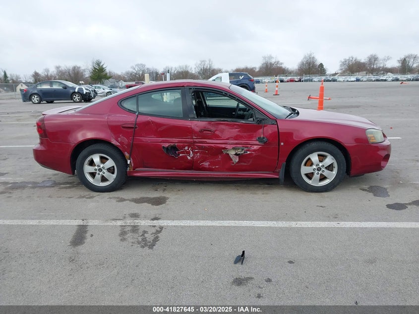 2006 PONTIAC GRAND PRIX VIN: 2G2WP552861125066