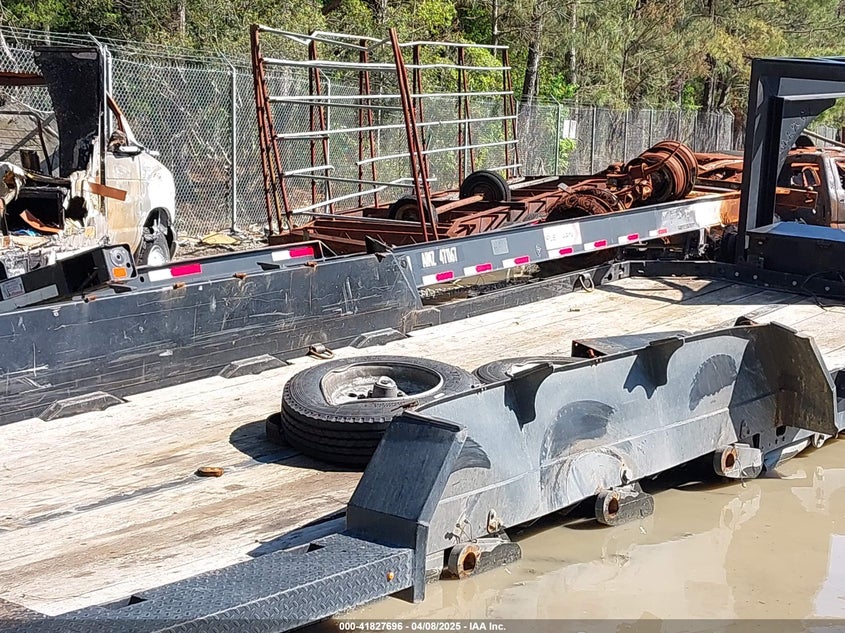 2022 TRAILER KEMCO U24GN (VIN: 1K9GD2434N1332468