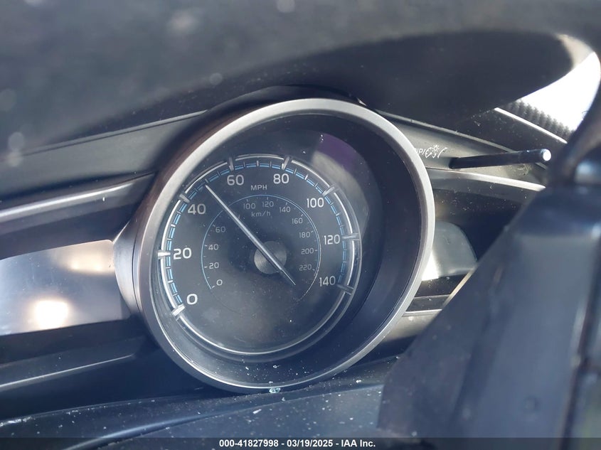 2019 TOYOTA YARIS VIN: 3MYDLBYV6KY507094