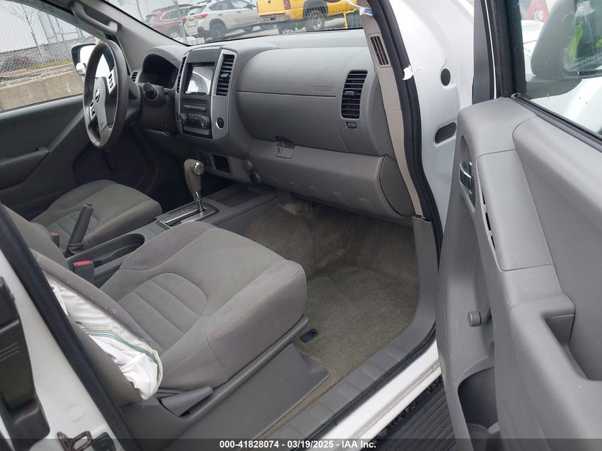 2015 NISSAN FRONTIER VIN: 1N6BD0CTXFN760562