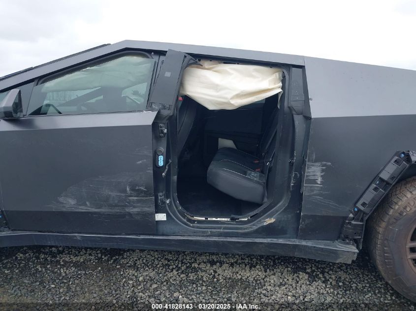 2024 Tesla Cybertruck - 7G2CEHED0RA043898