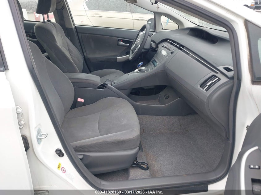2010 TOYOTA PRIUS VIN: JTDKN3DU2A0056211