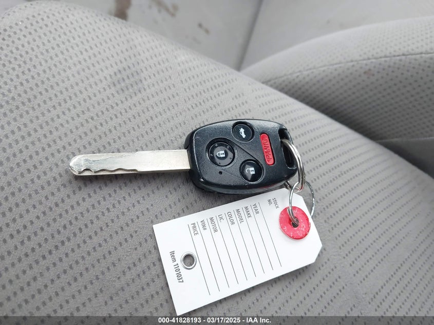 2012 HONDA CIVIC VIN: 19XFB2F82CE365076