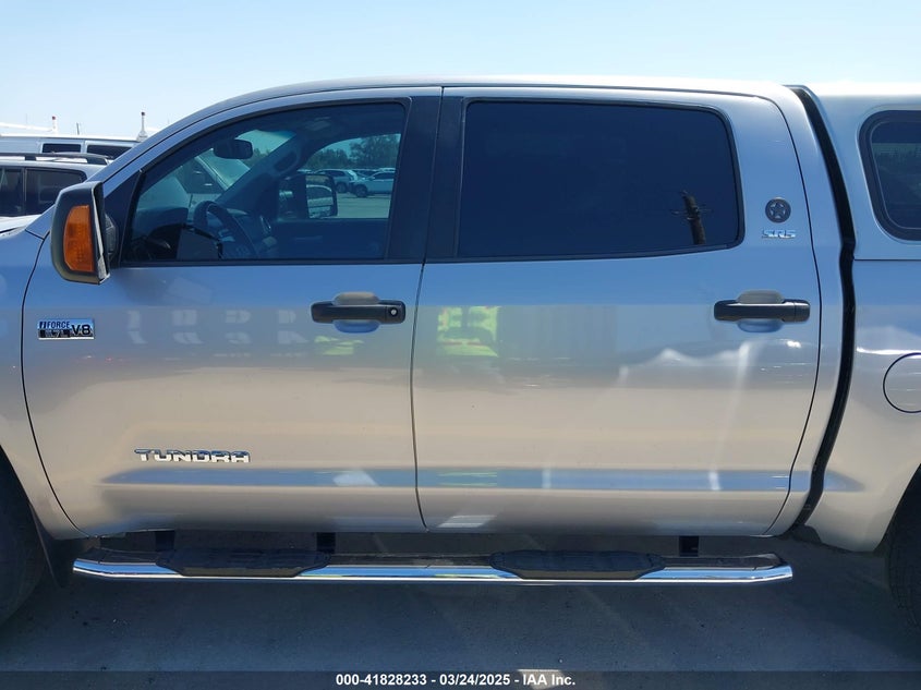 2014 TOYOTA TUNDRA SR5 5.7L V8 - 5TFDW5F11EX401181