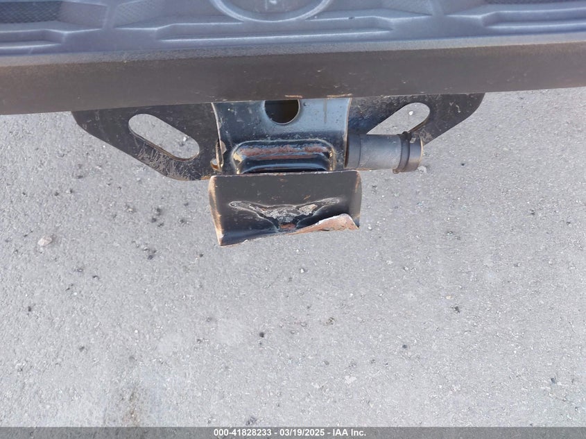 2014 TOYOTA TUNDRA SR5 5.7L V8 - 5TFDW5F11EX401181