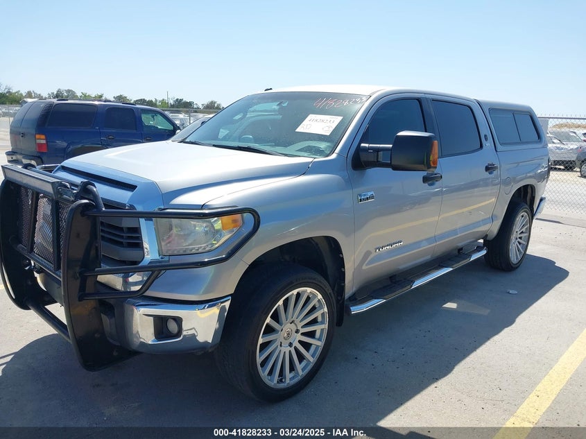 2014 TOYOTA TUNDRA SR5 5.7L V8 - 5TFDW5F11EX401181
