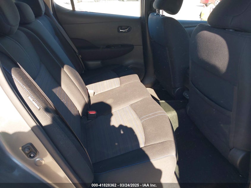 2021 NISSAN LEAF VIN: 1N4AZ1CV4MC551890