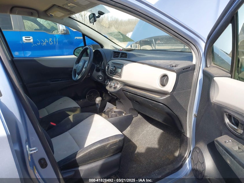 2013 TOYOTA YARIS VIN: JTDKTUD39DD542322