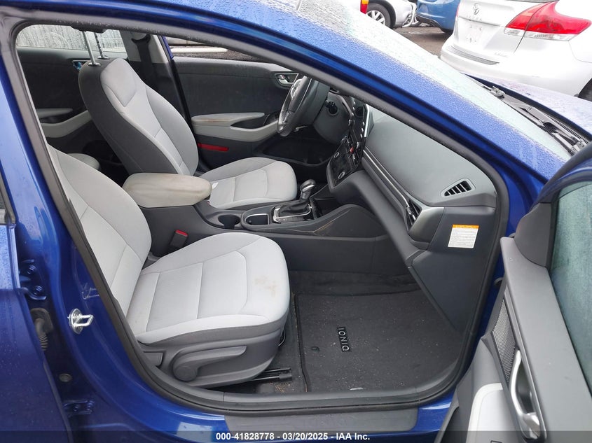 2022 HYUNDAI IONIQ PLUG-IN HYBRID VIN: KMHC65LD1NU278652
